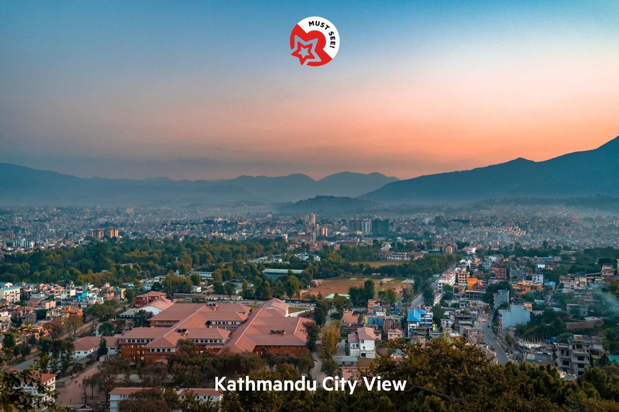 Oyo 297 Hotel Aayam Kathmandu Bagian luar foto