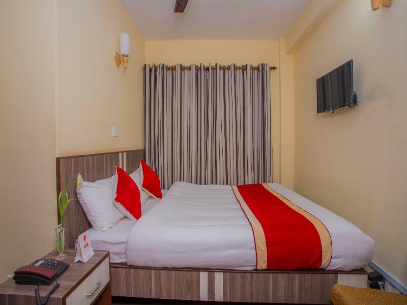 Oyo 297 Hotel Aayam Kathmandu Bagian luar foto